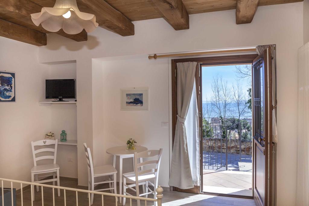 غْروتّامّاري Villa Fiorita المظهر الخارجي الصورة
